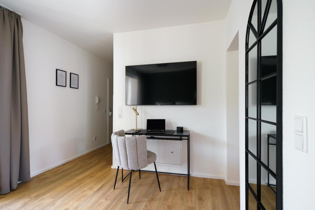 Staytona - Parkpl. - Balkon - Wlan - Netflix - Wfh Taunusstein Εξωτερικό φωτογραφία