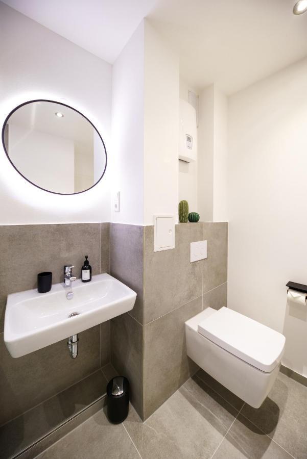 Staytona - Parkpl. - Balkon - Wlan - Netflix - Wfh Taunusstein Εξωτερικό φωτογραφία